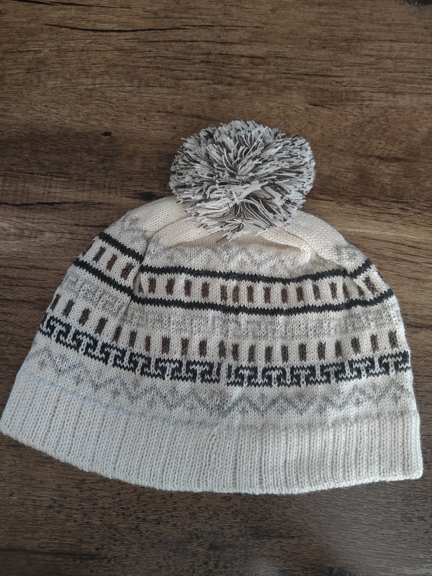 White Mountain Hat